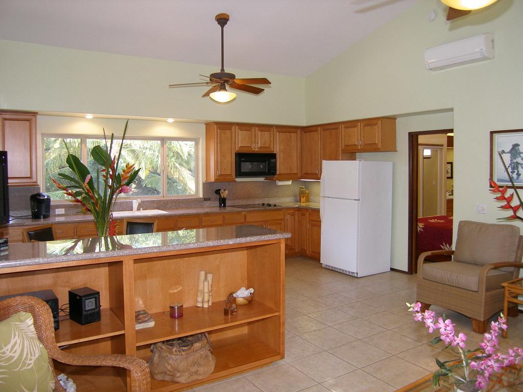 Aloha Aku Inn & Suites Kihei Room photo